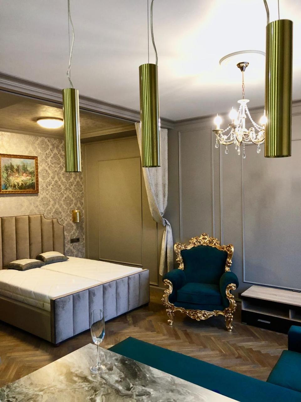 So Luxury Apartment In The Heart Of Minsk Near Circus المظهر الخارجي الصورة